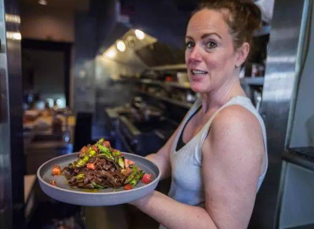 粉大变身成餐饮界新宠儿?CQ9电子app咖啡果(图4) 粉大变身成餐饮界新宠儿?CQ9电子app咖啡果(图4)